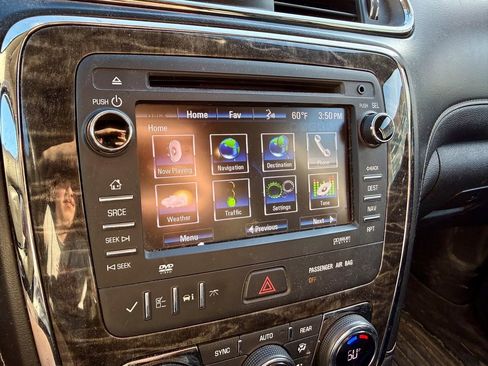 Used 2013 Buick Enclave Premium w/ Trailering Provision Package image 25