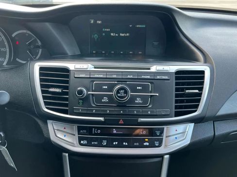 Used 2015 Honda Accord LX image 15