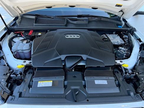 Used 2023 Audi Q7 3.0T Premium Plus image 10