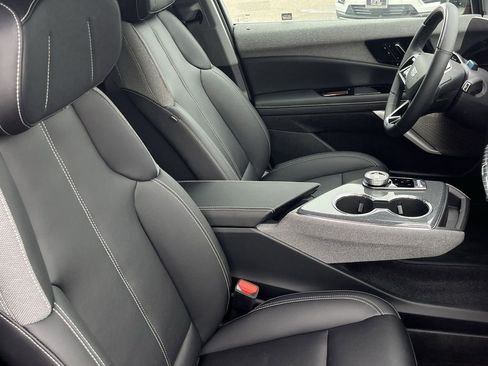 New 2026 Cadillac Optiq Luxury 1 image 20