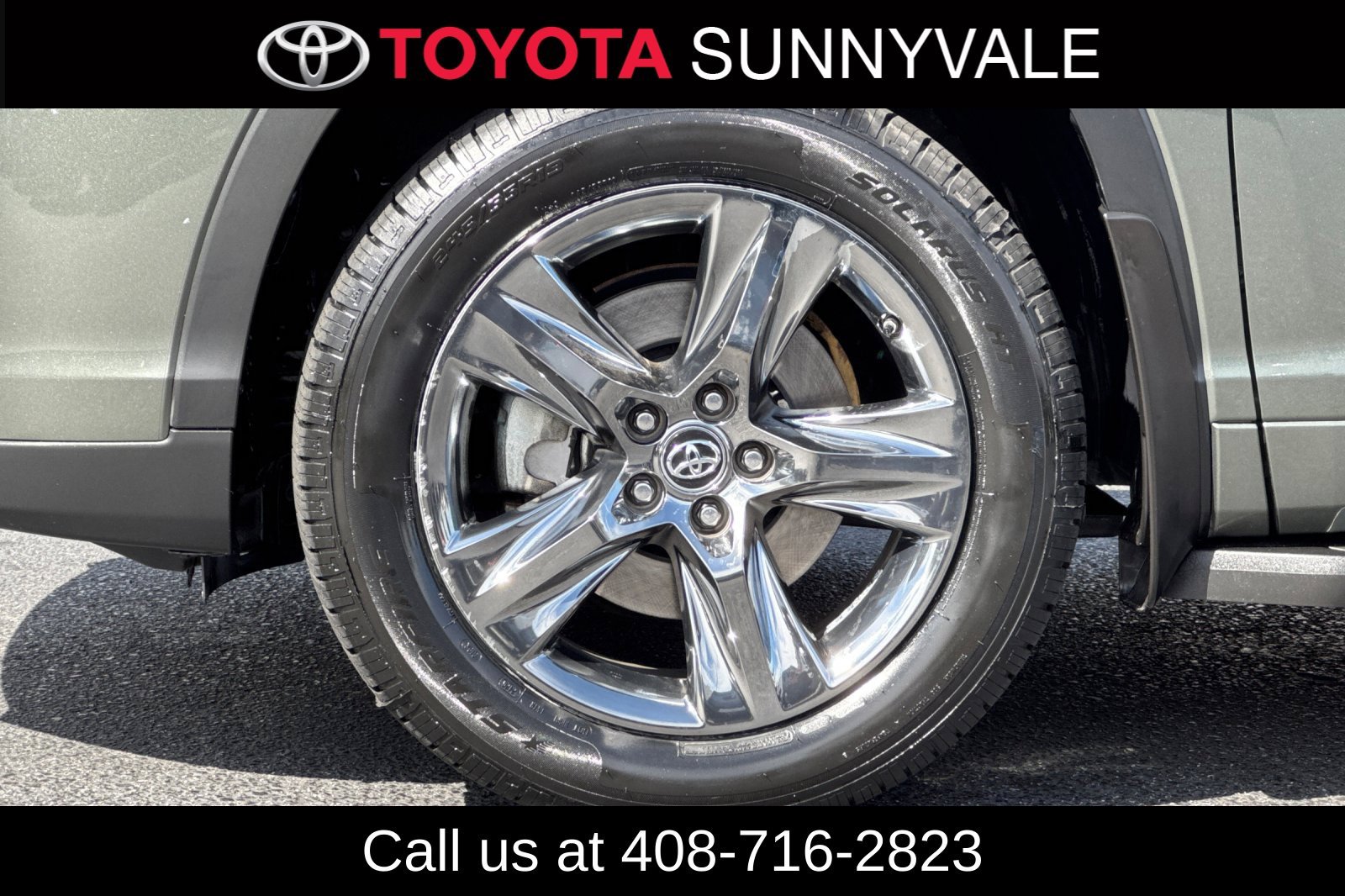 Used 2019 Toyota Highlander Limited Platinum AWD/4WD image 24