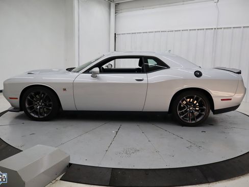 Used 2023 Dodge Challenger R/T Scat Pack w/ Plus Package RWD image 9