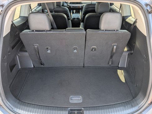 Used 2021 Kia Telluride EX w/ EX Premium Package FWD image 14