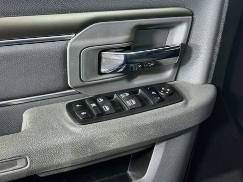 Used 2019 RAM 1500 Big Horn RWD image 23