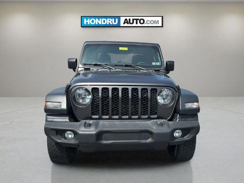 Used 2021 Jeep Gladiator Sport w/ Trailer Tow Package AWD/4WD image 7
