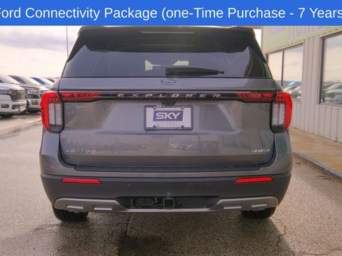 New 2026 Ford Explorer Active w/ Active Comfort Package image 7