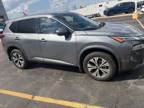 Used 2021 Nissan Rogue SV AWD/4WD image 12