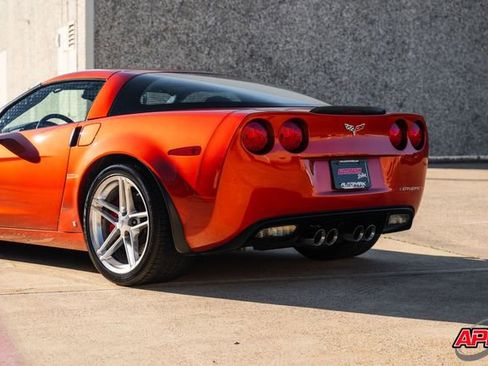 Used 2006 Chevrolet Corvette Z06 w/ Preferred Equipment Group image 42