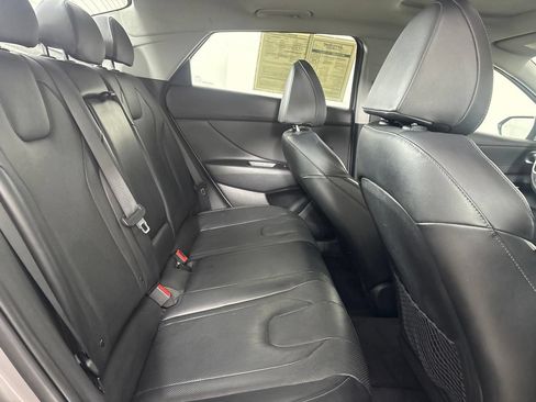 Used 2023 Hyundai Elantra Limited FWD image 24