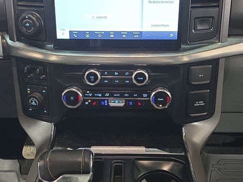 Used 2023 Ford F150 Lariat w/ Trailer Tow Package image 24