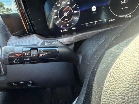 Used 2021 Kia Sorento SX Prestige AWD/4WD image 25