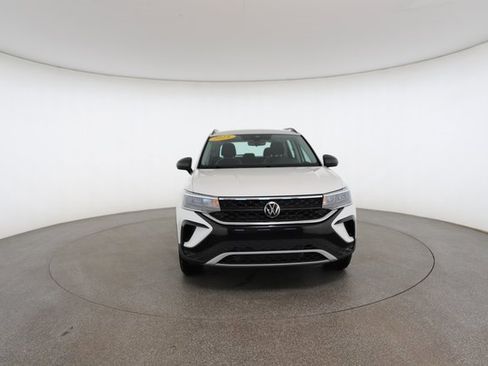 Used 2024 Volkswagen Taos S image 30