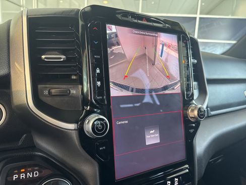 Used 2025 RAM 1500 Big Horn image 37