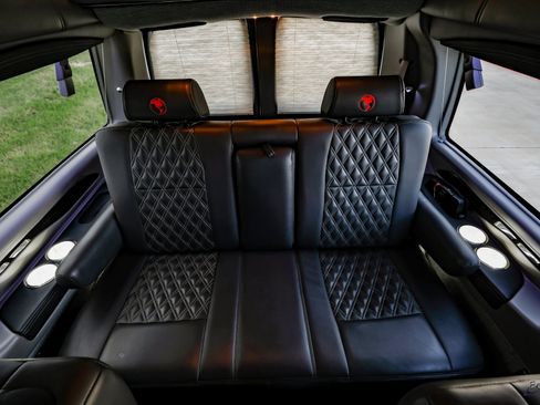 Used 2023 Chevrolet Express 2500 image 84