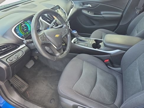 Used 2017 Chevrolet Volt LT w/ Comfort Package FWD image 15