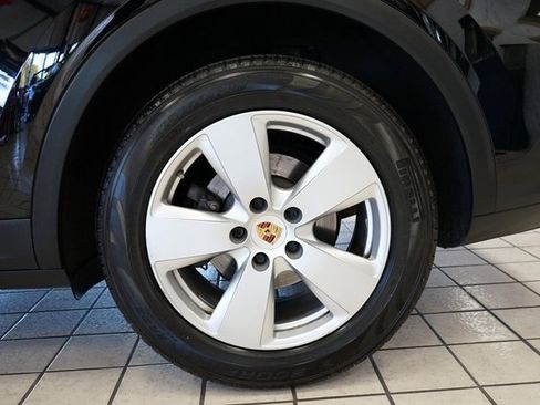 Used 2020 Porsche Cayenne image 58