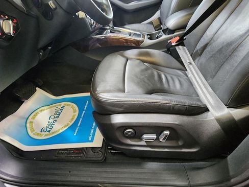 Used 2013 Audi Q5 2.0T Premium w/ Convenience Pkg image 12