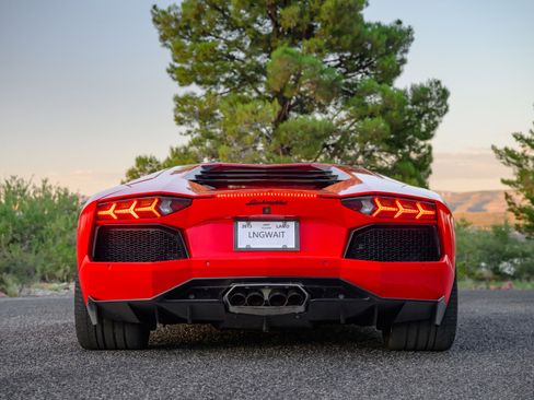 Used 2013 Lamborghini Aventador LP 700-4 image 84