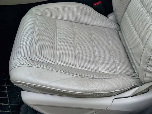 Used 2020 Mercedes-Benz GLE 350 4MATIC image 20