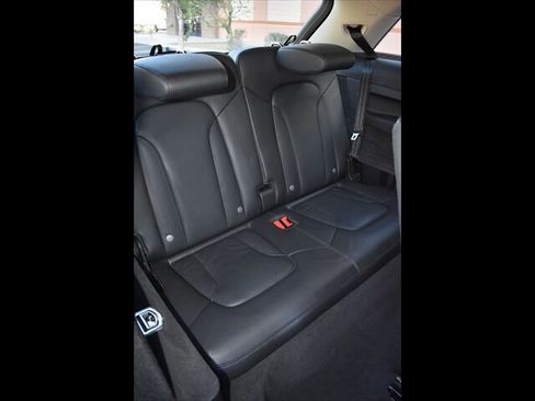 Used 2015 Audi Q7 TDI Premium w/ Technology Package image 27