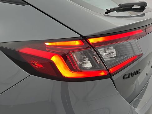 New 2026 Honda Civic Sport image 33