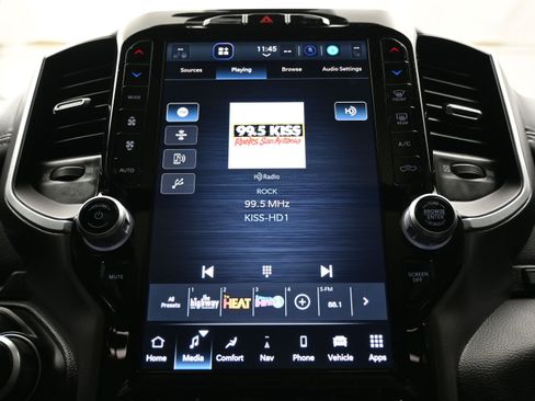 Used 2023 RAM 1500 Big Horn AWD/4WD image 34