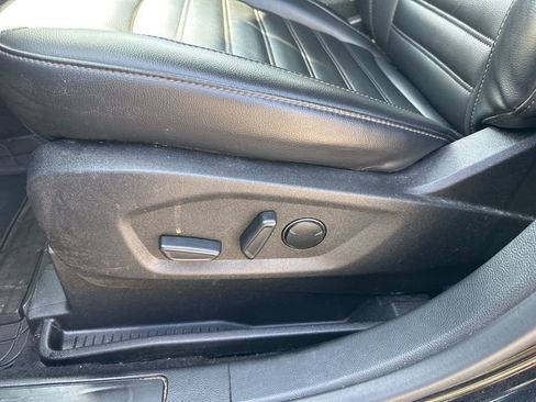 Used 2023 Ford Edge SEL AWD/4WD image 10