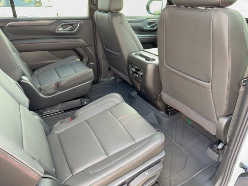 Used 2024 Chevrolet Suburban RST w/ Sport Performance Package AWD/4WD image 29