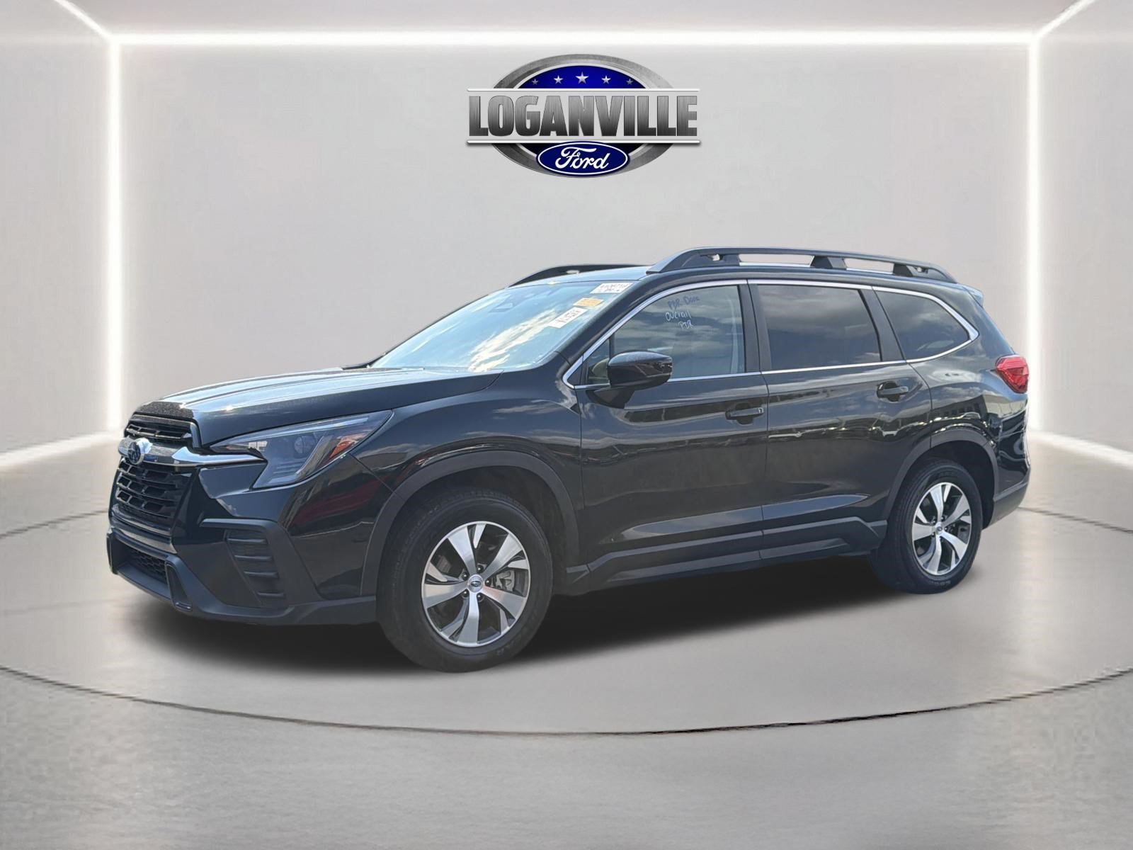 Used 2025 Subaru Ascent Premium AWD/4WD image 1