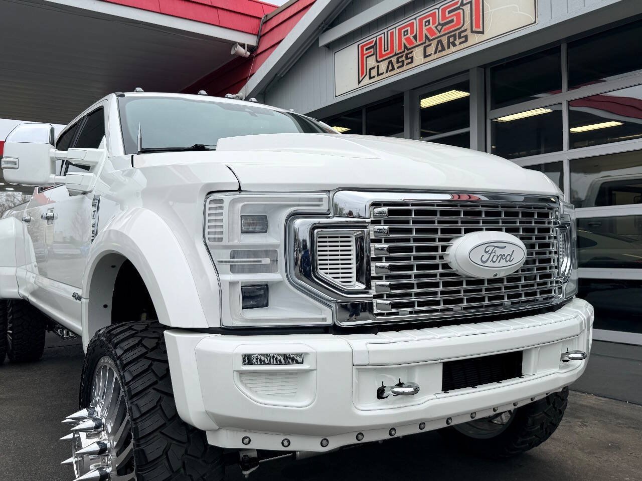 Used 2022 Ford F450 Platinum w/ FX4 Off-Road Package AWD/4WD image 18