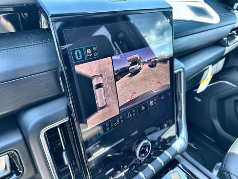 New 2026 GMC Yukon Denali w/ Denali Reserve Package AWD/4WD image 29