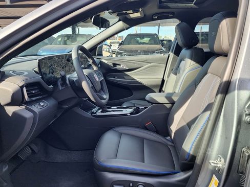 New 2026 Buick Envista Sport Touring image 15