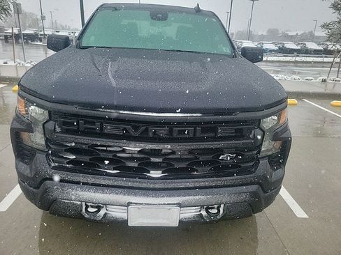 Used 2023 Chevrolet Silverado 1500 Custom image 2