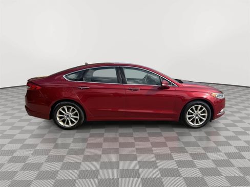 Used 2017 Ford Fusion SE w/ Fusion SE Technology Package FWD image 7