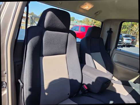 Used 2006 Ford Ranger XLT image 23