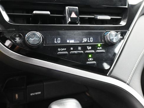 Certified 2023 Toyota Camry SE image 14