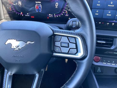 Used 2025 Ford Mustang GT RWD image 24