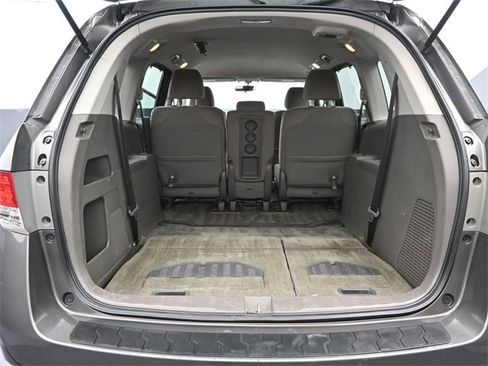 Used 2015 Honda Odyssey EX image 37