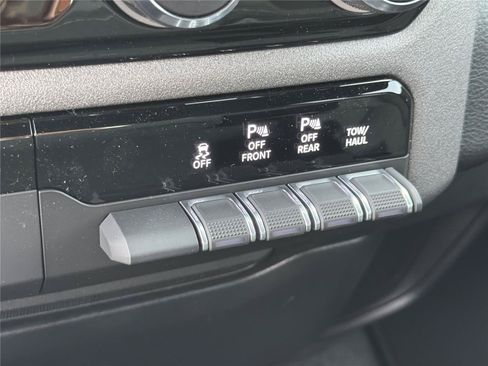 New 2026 RAM 1500 Express RWD image 29