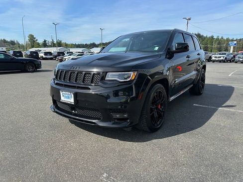 Used 2020 Jeep Grand Cherokee SRT AWD/4WD image 6