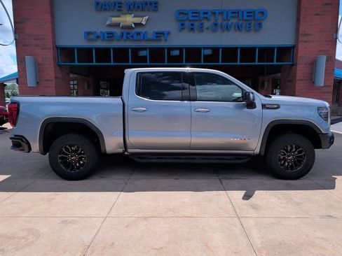 Used 2023 GMC Sierra 1500 AT4X AWD/4WD image 10