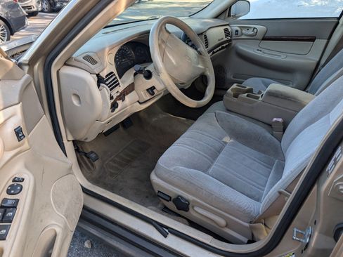 Used 2004 Chevrolet Impala w/ Preferred Equipment Group image 22