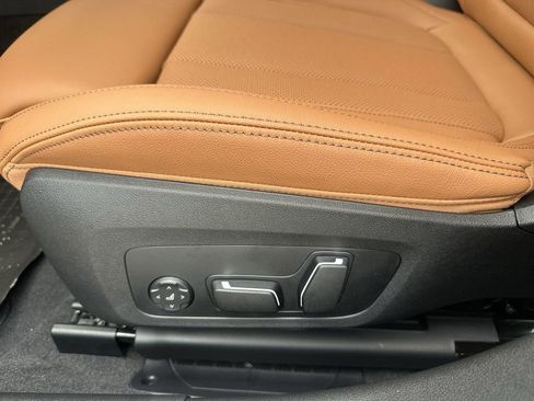 Used 2026 BMW 330i xDrive 330i xDrive image 13