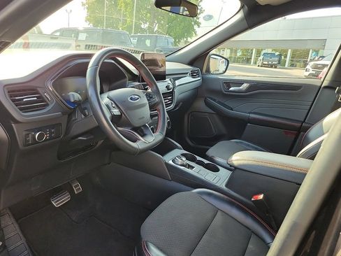 Used 2024 Ford Escape ST-Line FWD image 13
