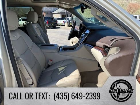 Used 2015 Cadillac Escalade Premium AWD/4WD image 40