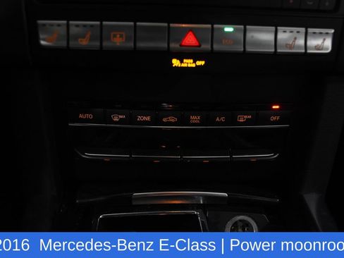 Used 2016 Mercedes-Benz E 400 4MATIC Sedan image 20