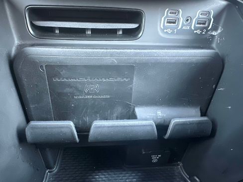 Used 2021 RAM 1500 Limited w/ Night Edition image 15