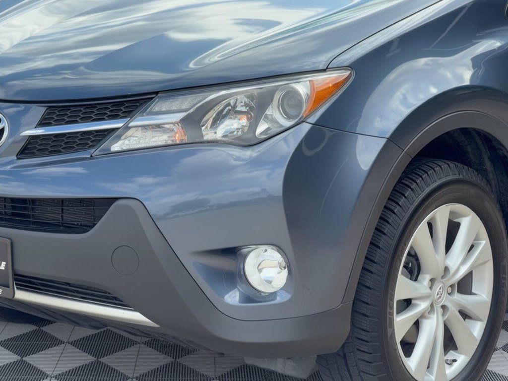 Used 2014 Toyota RAV4 Limited AWD/4WD image 12