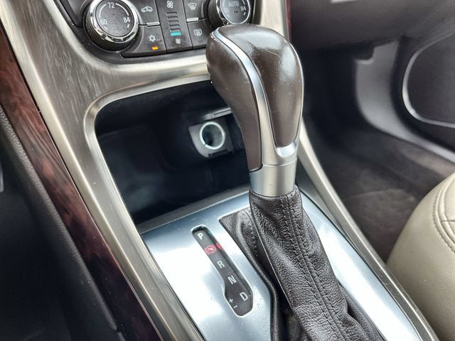 Used 2013 Buick Verano FWD image 21