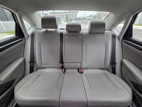 Used 2016 Volkswagen Passat 1.8T SE w/ Lighting Package (P06) image 33